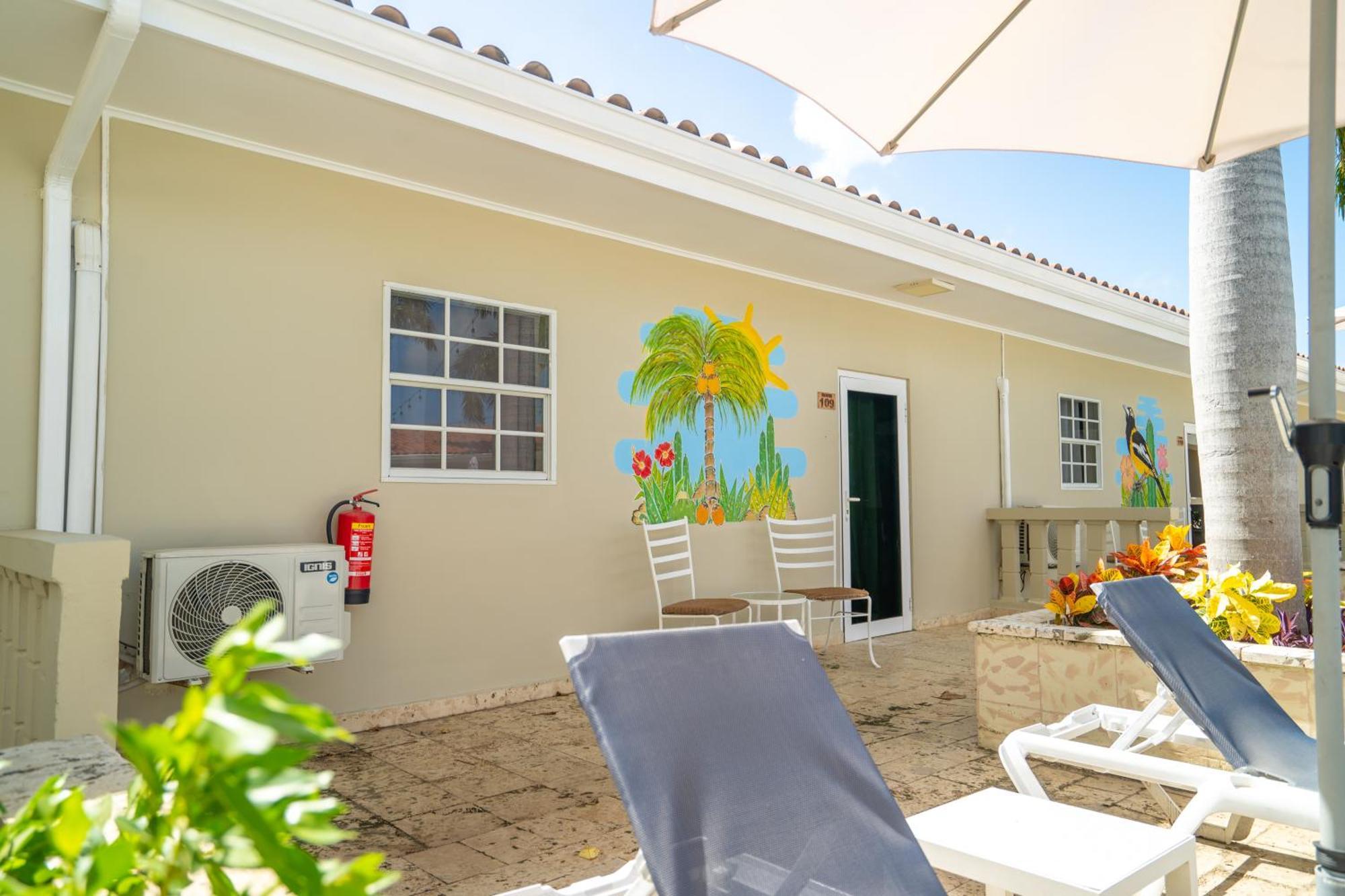 Delynne Boutique Hotel Willemstad Exterior foto