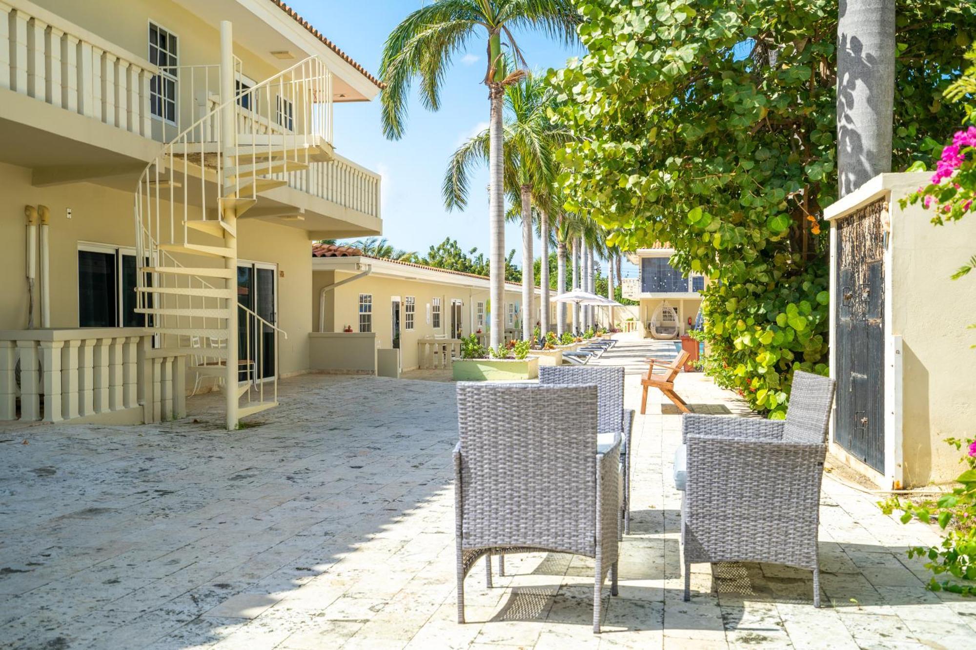 Delynne Boutique Hotel Willemstad Exterior foto